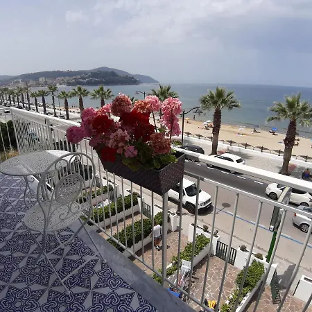 Il Colore Del Mare Frühstückspension Agropoli