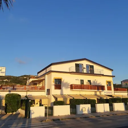 Il Colore Del Mare Bed & Breakfast *