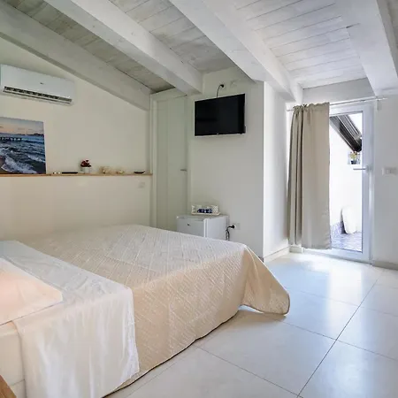 Il Colore Del Mare 4* أغروبولي